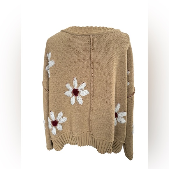 POL floral V neck wide sleeve sweater size Latge - Picture 3 of 7